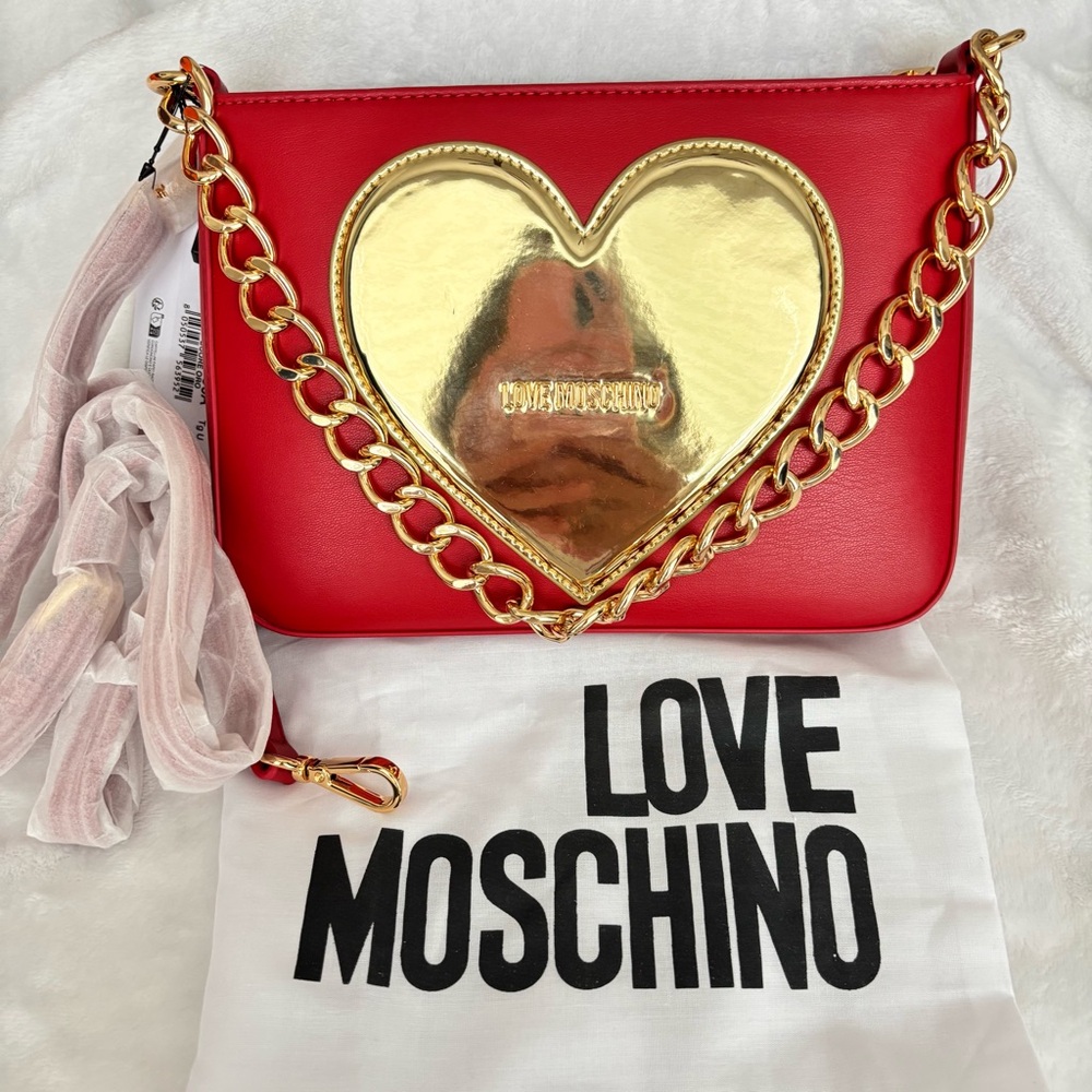 LOVE MOSCHINO Red with Gold Heart Zippered Vegan Leather Handbag/Crossbody--NWT - Picture 3 of 16
